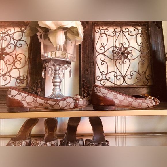 Authentic Classic Gucci Flats 6.5 - Picture 5 of 6